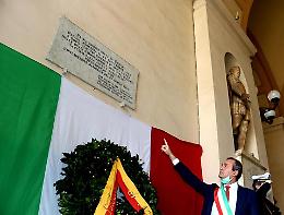 De Magistris: «Nazifascismo morbo che contagia ancora»