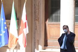 Fase 2, Sala: «A Milano vietate bevande da asporto dalle 19»