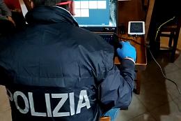 Phishing bancario, 7 arresti nel Napoletano