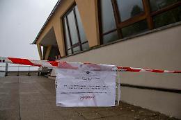 Tragedia in funivia, proseguono le indagini: «Guasto a 5 minuti dall'arrivo»