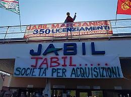 Il vescovo Lagnese: «Insieme per scongiurare i licenziamenti Jabil»

