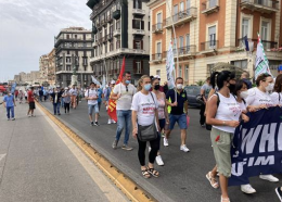 Whirlpool, lavoratori bloccano il Lungomare: poi incontro in Regione
