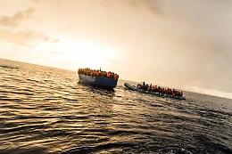 Tragico naufragio nel Mediterraneo, oltre 100 morti