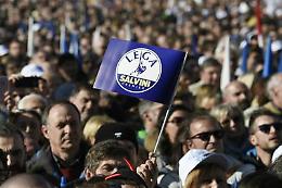 Lega precipita nei sondaggi
