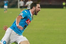 Ancora Higuaìn-gol, Chievo ko <br> Il Napoli vola al secondo posto