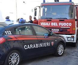Casoria, incendio nel garage di un palazzo: danni ad auto e fogne