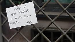 Sosta selvaggia impedisce a residenti di uscire di casa