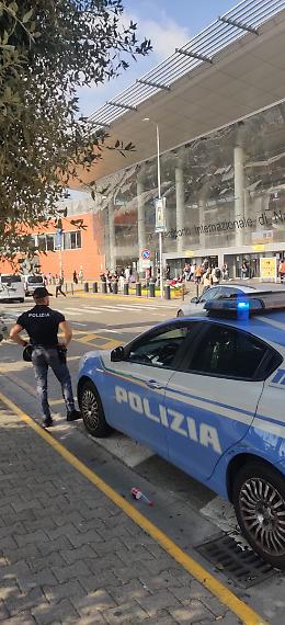 Trasporto pubblico abusivo, controlli a Secondigliano e Capodichino