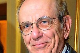 Padoan: «Accordo con l'Ue per le sofferenze bancarie»