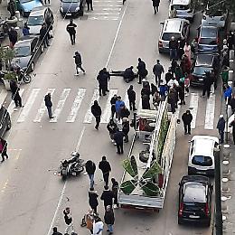 Non si ferma all’alt e investe carabiniere, gravi 18enne e il militare
