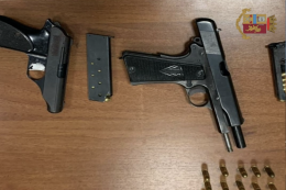 Chiaia, sorpresi con armi e munizioni: arrestati