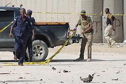 Colpi di mortai contro l'aeroporto di Mogadiscio: militari italiani non coinvolti