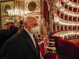 Teatro San Carlo, De Luca: da noi 12 milioni, ora tocca a Comune