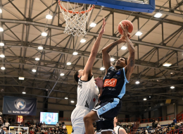Gevi Napoli-Pesaro si giocherà sabato alle 19 al PalaBarbuto