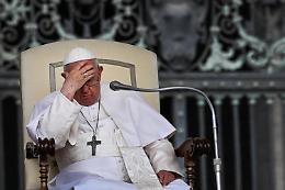 Papa Francesco salta le udienze: «Ha uno stato febbrile»