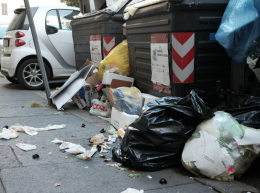 Rifiuti a Roma, «possibili effetti sulla salute»