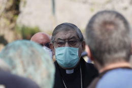 Il cardinale Sepe dona la sua biblioteca personale al seminario di Aversa