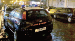 Pianura, partitella finisce a coltellate