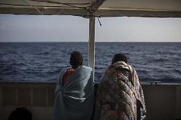 «Mercantile dirottato da migranti»