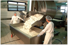 Agroalimentare, boom di fatturato per la «bufala arancione»