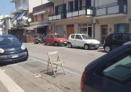 Ucciso per un parcheggio, ordinanza vieta occupazione di suolo pubblico