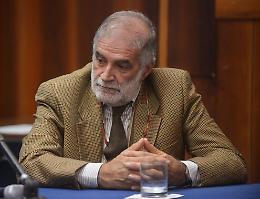 Rifiuti, «biodigestore a Ponticelli in produzione entro l'anno»