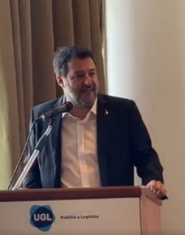 Salvini, assist a De Luca: «Favorevole al terzo mandato per governatori e sindaci»