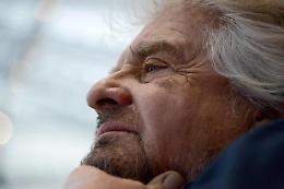 Elezioni 2022, Grillo a Conte: «Se deroghi a 2 mandati lascio M5S»
