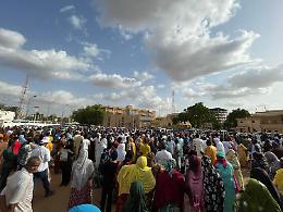 Niger, militari annunciano colpo di Stato: «Istituzioni sospese e coprifuoco»