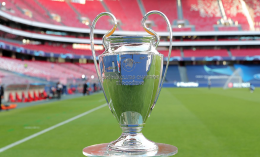 Champions: per il Napoli debutto contro il Liverpool, poi in trasferta con l'Ajax