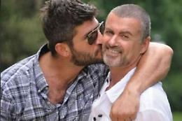 La morte di George Michael: «Ipotesi overdose»