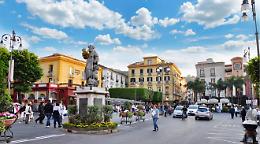 «Sorrento non si ferma», il sindaco rilancia gli appuntamenti pasquali