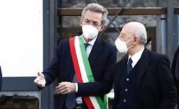 Pd a sinistra, De Luca resta in silenzio