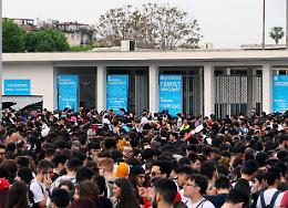 Bagno di folla per il Comicon
