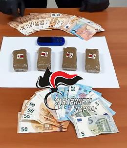 Marano, coniugi presi con 4 panetti di hashish e 1.700 euro
