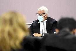 Ruby Ter, processo sospeso fino a dimissioni Berlusconi
