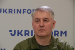 Ucraina, portavoce ministro Difesa: "Serve aiuto militare illimitato, copriamo spalle a Europa"