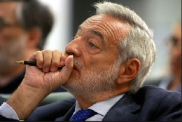 Carditello, Schifone: da Nicolais caduta di stile