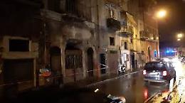 Stesa in strada dove abitano i Gionta, proiettile in un balcone