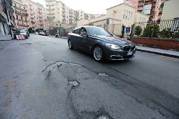 No all'asfalto al corso Vittorio Emanuele, slittano i lavori