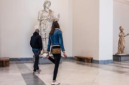 Massimo Pacifico al Mann: una mostra fotografica per raccontare l’“Effetto Museo”