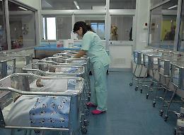 Sanità, allarme in Campania: mancano neonatologi
