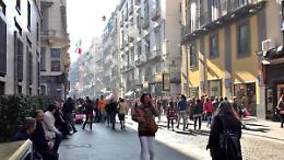 Turista inglese picchiato e rapinato in centro, arrestato 44enne