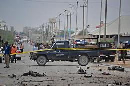 Somalia, autobomba a Mogadiscio: è strage