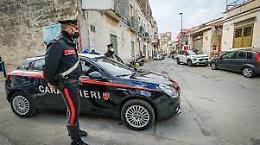 Droga e fuochi illegali, due in manette