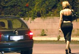 Prostituzione a Napoli Est, smantellata organizzazione