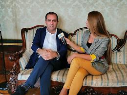De Magistris: «I napoletani stiano tranquilli, il Comune non va in dissesto»