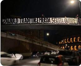 Striscione choc contro Zaniolo a Roma: "Traditore e mer*a senza onore!"