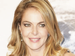 Claudia Gerini, esplosiva in scena e sul set
