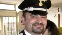 Covid, focolaio in caserma: morto il comandante